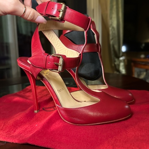 Christian Louboutin heels - Picture 1 of 5